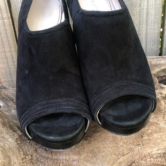 Calvin Klein Black Kid Suede Shanon Open Toe Heels - Picture 6 of 12